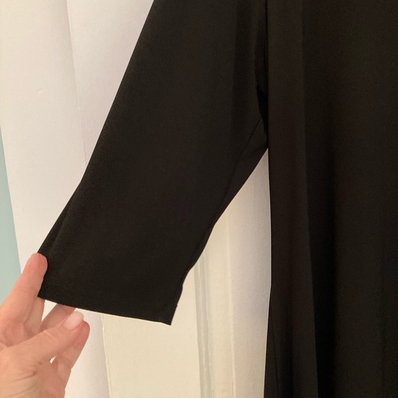 Caribe Black Dress - Picture 2 of 7